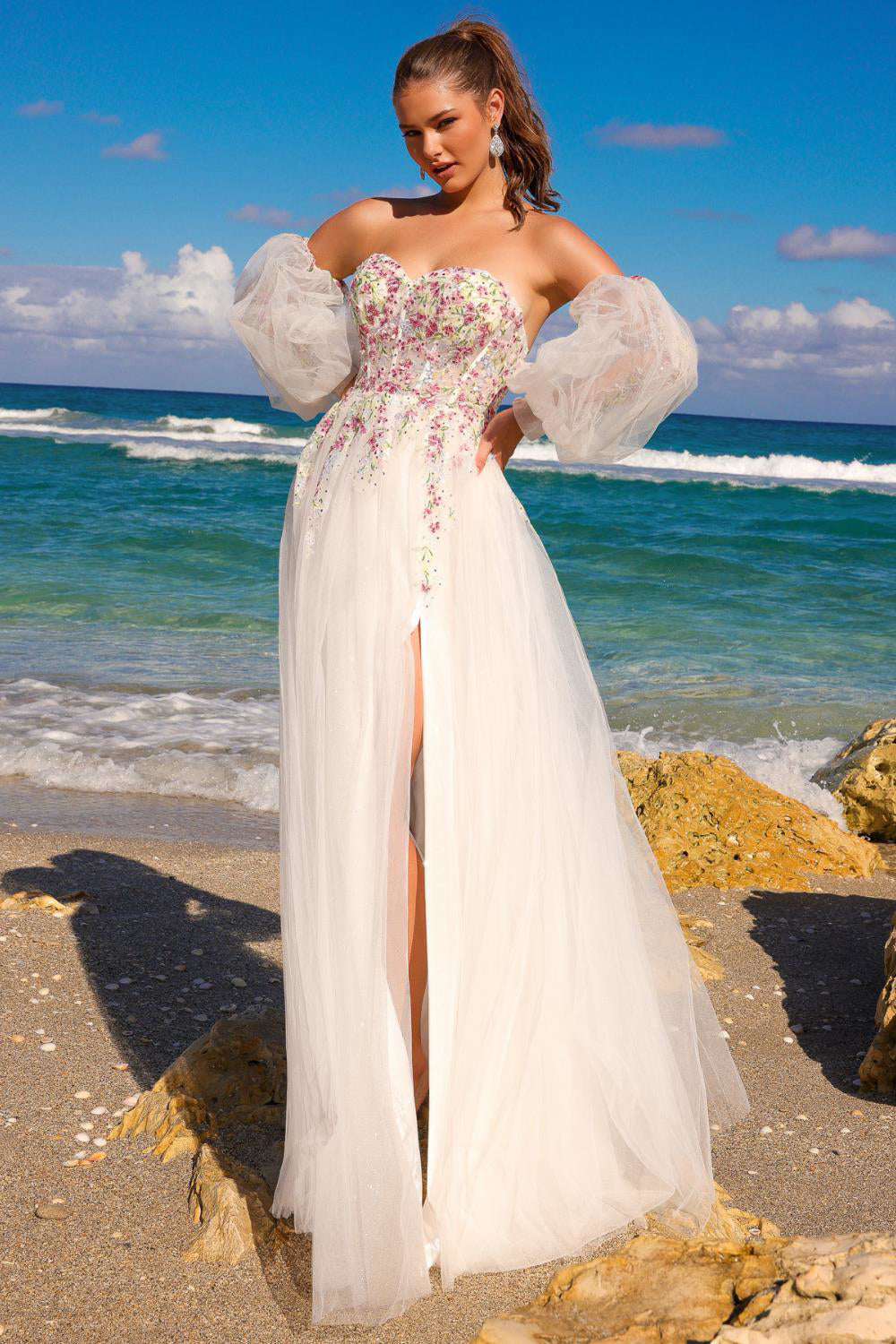 Amelia Couture SU070 Prom Dress - White
