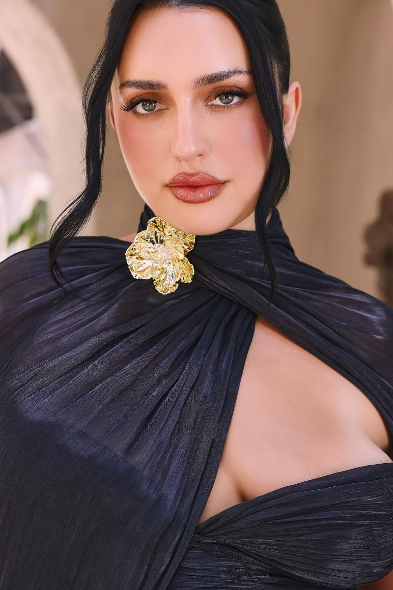 Luminescent Chiffon Scarf & Floral Brooch